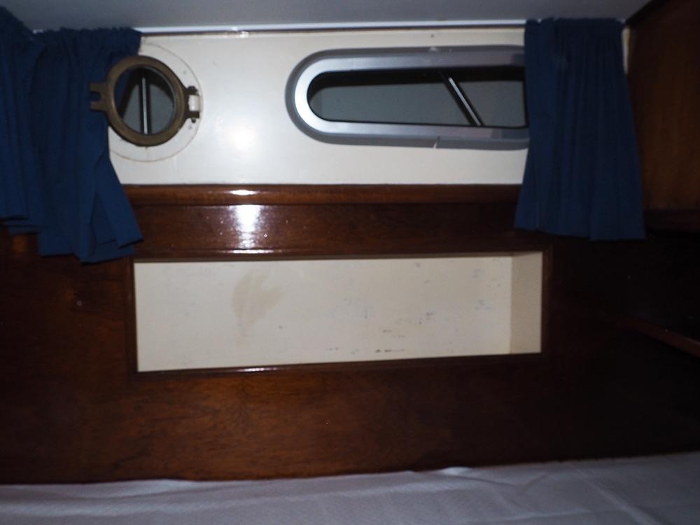 Aft cabin, Accommodation